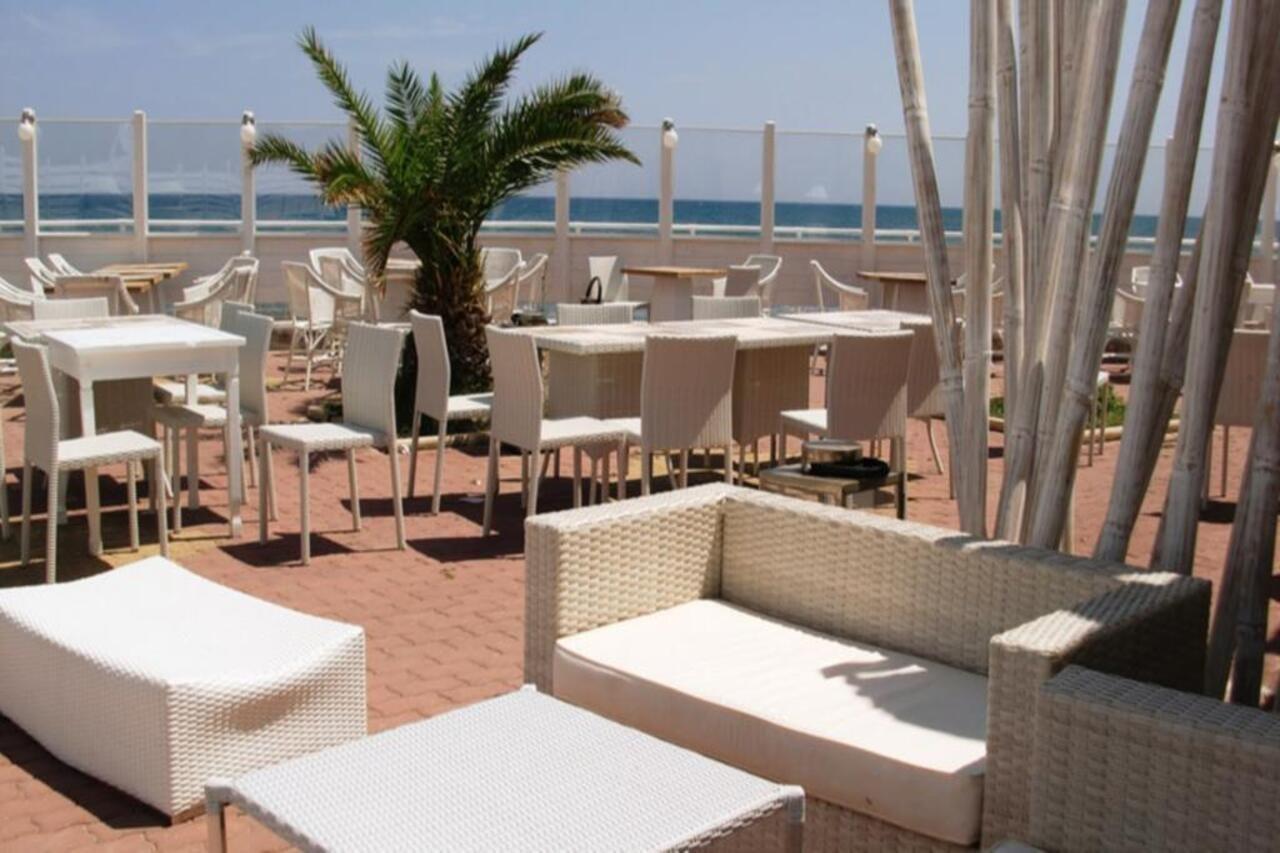 Baia Sangiorgio Hotel Resort Bari Esterno foto