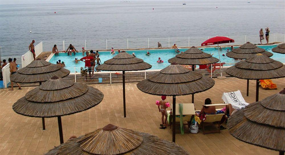 Baia Sangiorgio Hotel Resort Bari Esterno foto