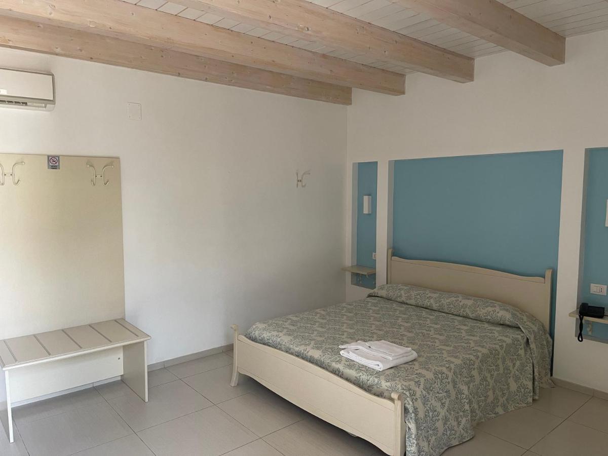 Baia Sangiorgio Hotel Resort Bari Esterno foto