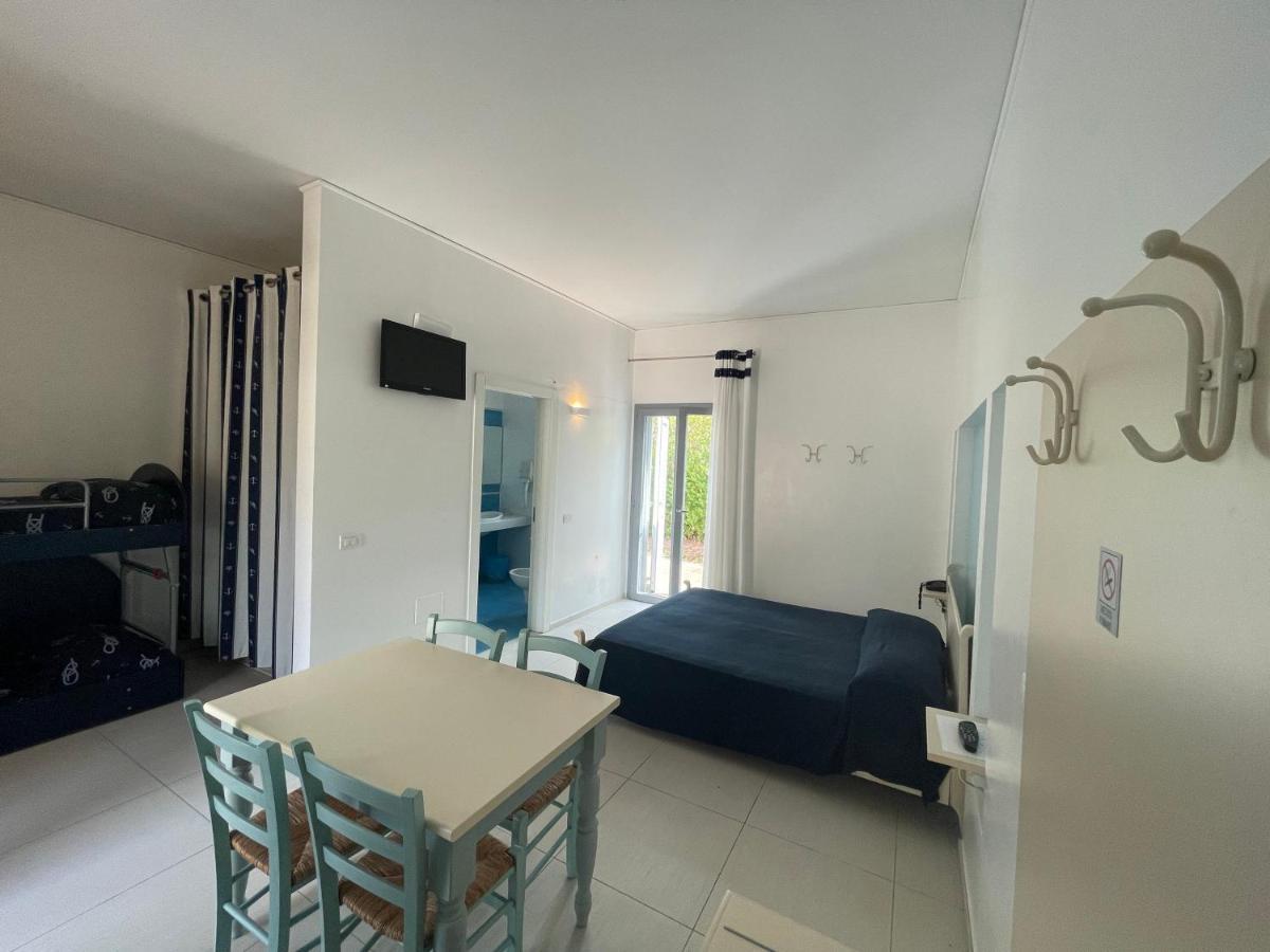 Baia Sangiorgio Hotel Resort Bari Esterno foto