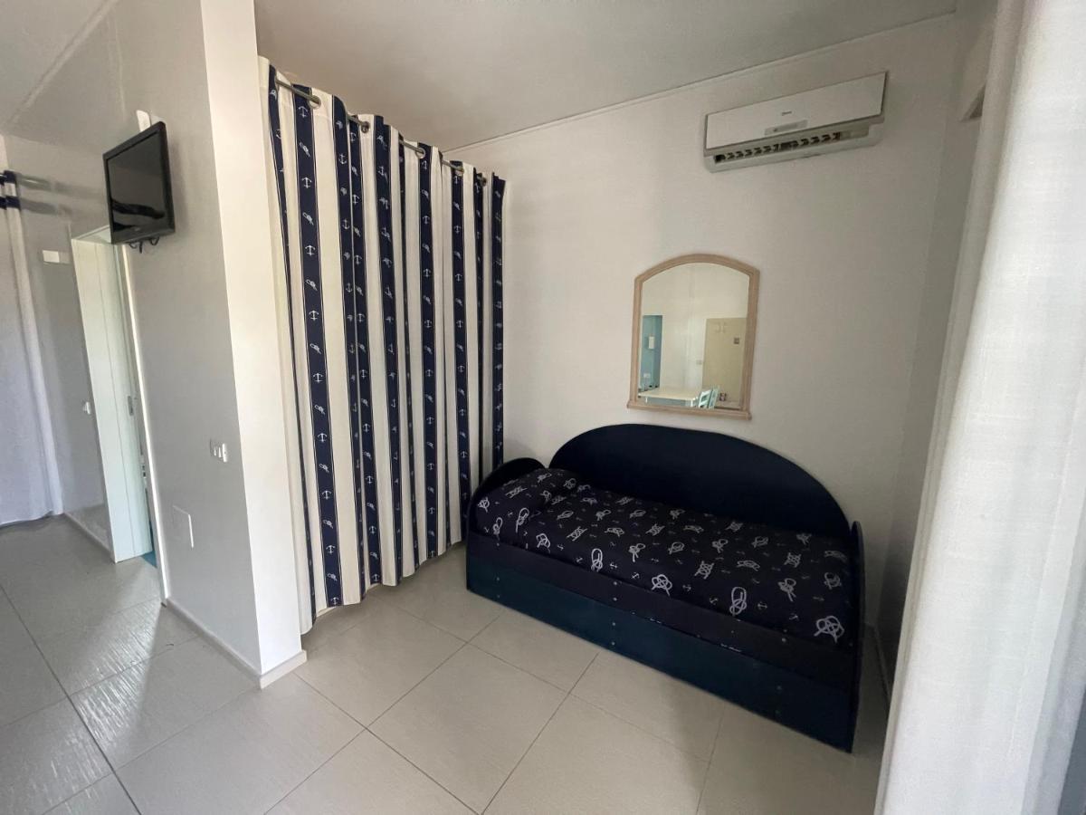 Baia Sangiorgio Hotel Resort Bari Esterno foto