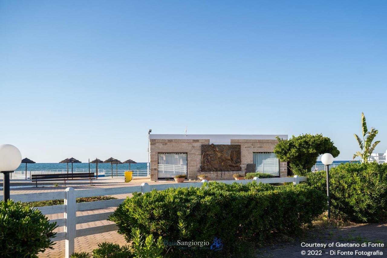 Baia Sangiorgio Hotel Resort Bari Esterno foto